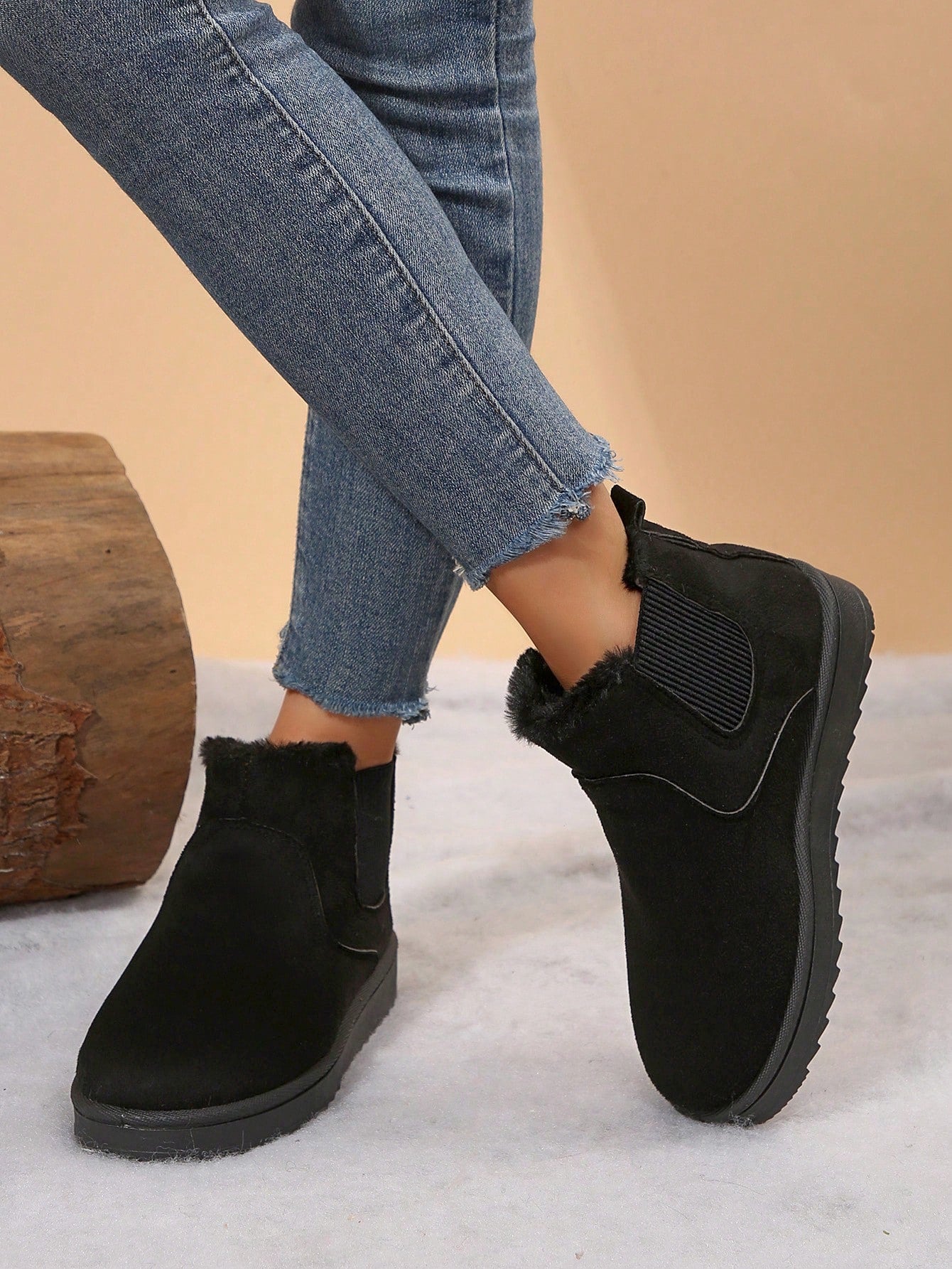 Jumpstudios-BTG Women's Non Slip Indoor Outdoor Winter Boots in black with soft fur lining for comfort
