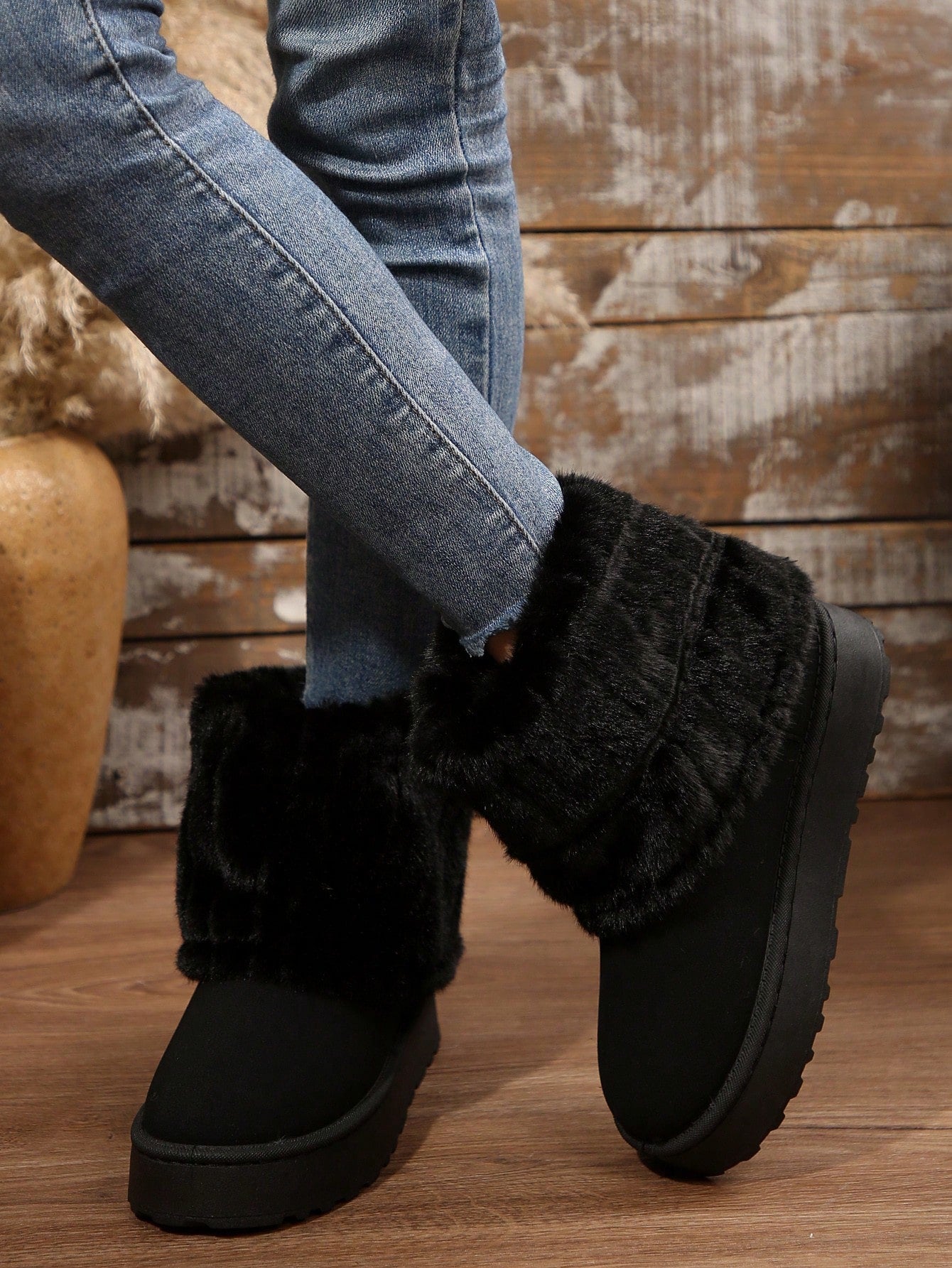 Jumpstudios-BTG winter warm boots for women with soft faux fur lining and durable sole for cozy comfort