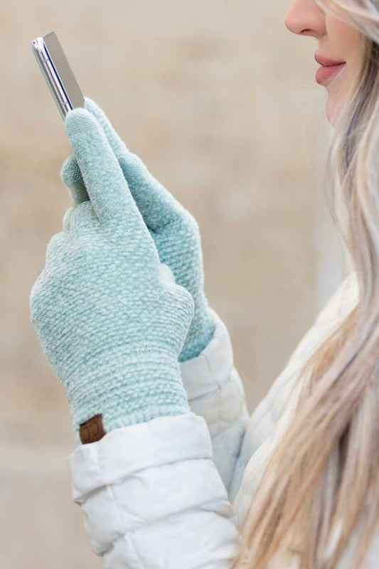 Shophouse Northwest woman wearing mint chenille touch screen gloves using smartphone outdoors