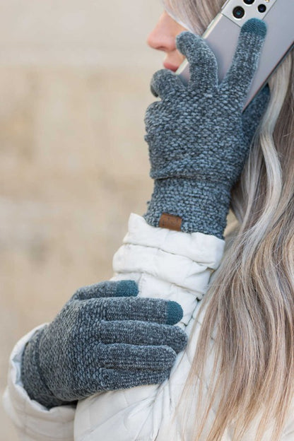 Shophouse Northwest gray chenille touch screen gloves worn by woman using smartphone outdoors