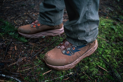 ROCKROOSTER Farmington brown boots designed for comfort and durability in outdoor settings