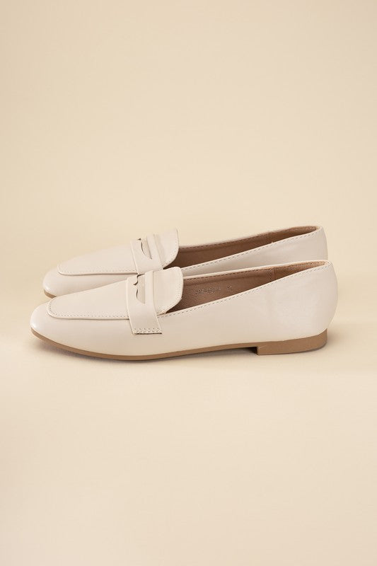 Shophouse Northwest Harriet-8 slip on penny flats shoes in ivory smooth leather low heel classic loafer