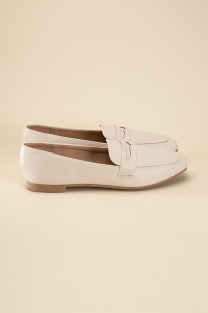 Shophouse Northwest Harriet-8 slip on penny flats shoes cream leather low heel classic loafer style