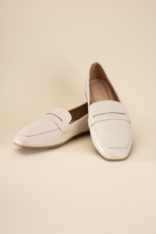 Shophouse Northwest cream leather Harriet-8 slip on penny flats shoes with square toe and low heel for everyday wear