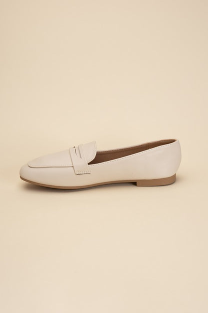 Shophouse Northwest Harriet-8 slip on penny flats shoes cream leather loafer side profile